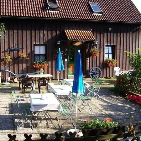 Im Ersten Obergeschoss By Interhome *
